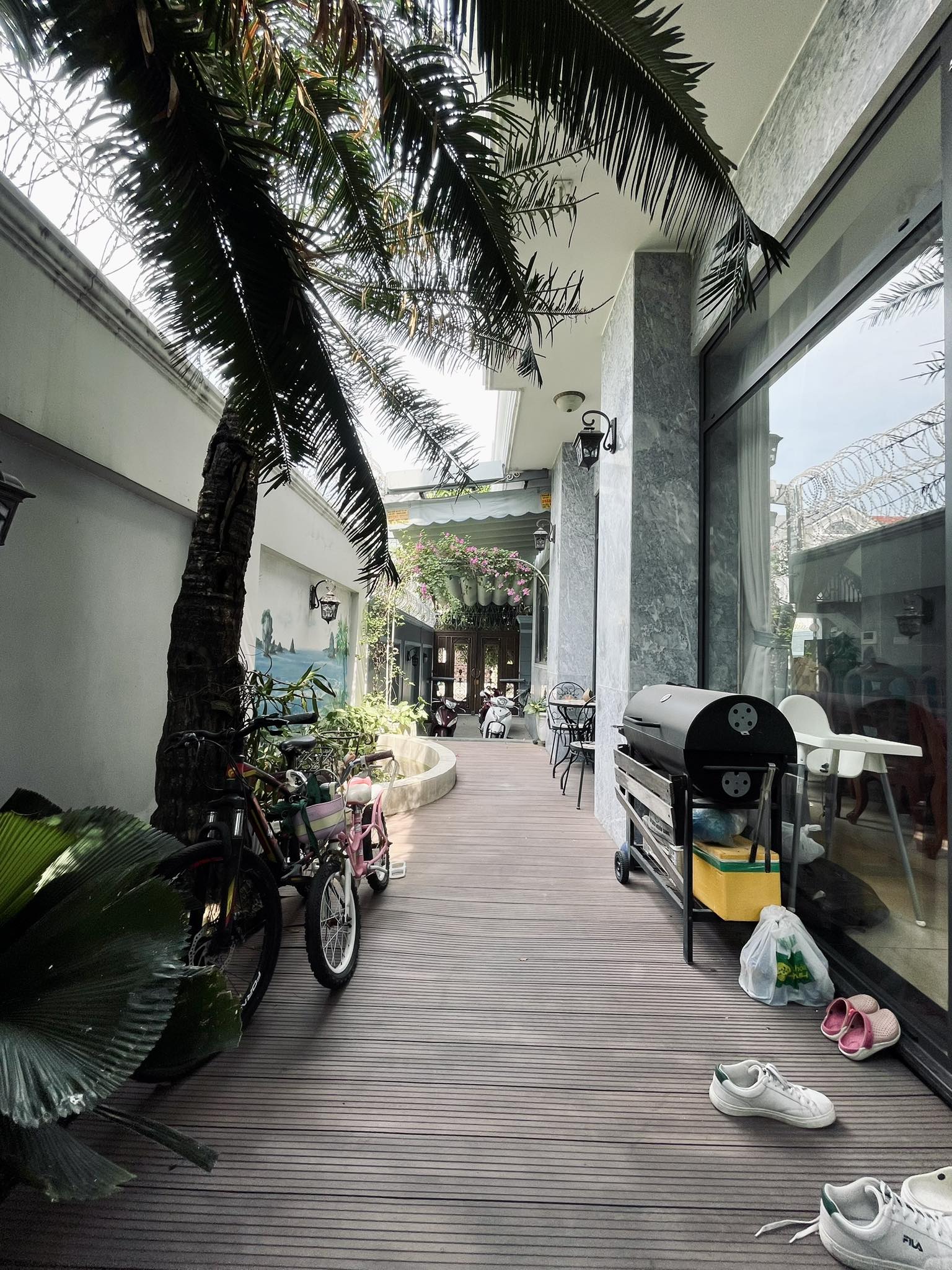 BIỆT THỰ 200M2 ĐƯỜNG 16M ĐẶNG THUỲ TRÂM - 4 TẦNG (10 × 20) - GIÁ 32T 3