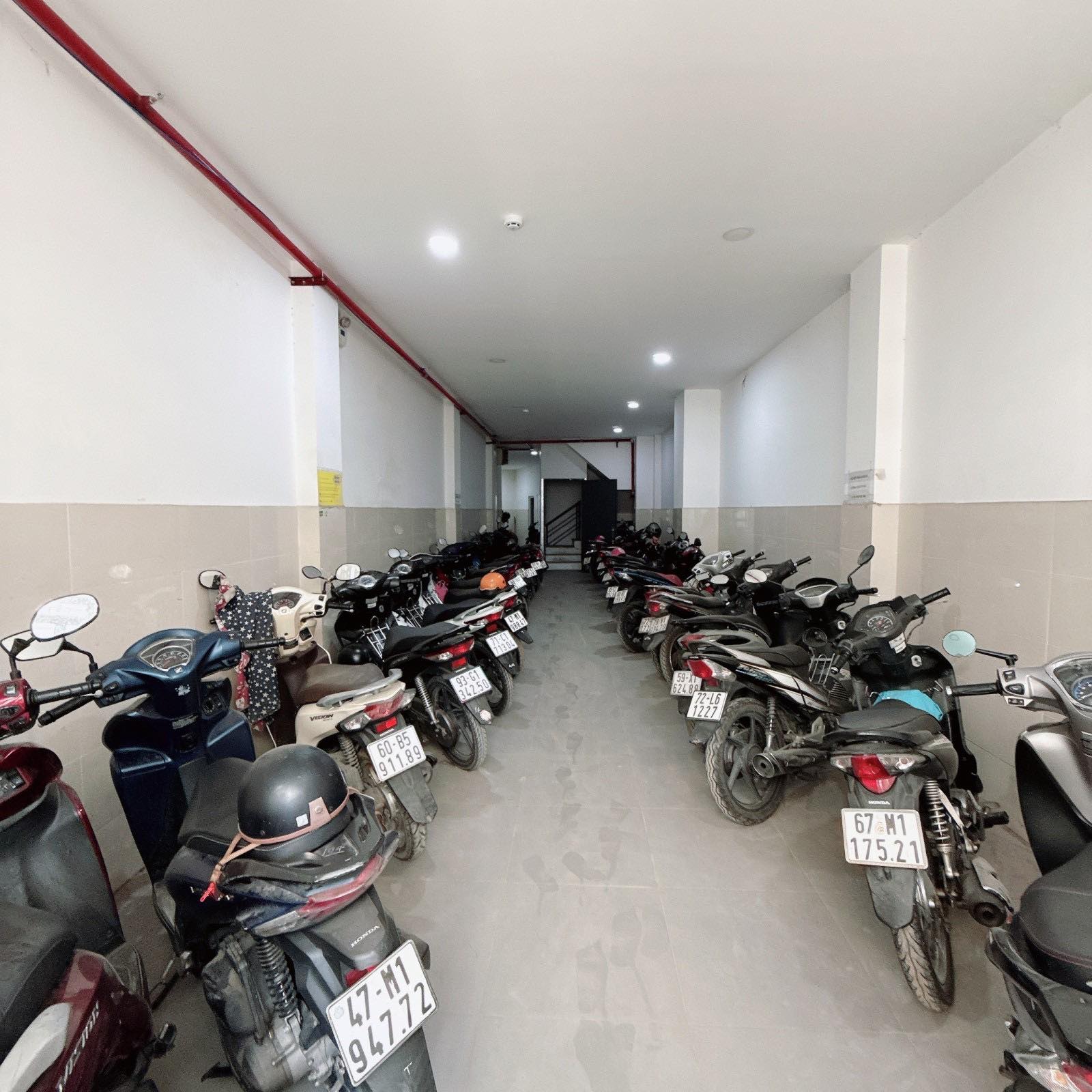 NƠ TRANG LONG - CHDV 150m2 GỒM 31 PHÒNG CHO THUÊ KÍN - DÒNG TIỀN 1.3 TỶ/NĂM - GIÁ 22T 3