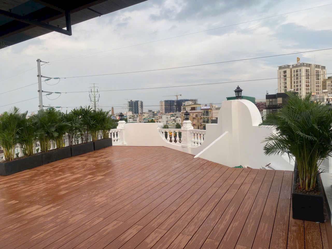 TOÀ NHÀ 5 TẦNG MT PHẠM VĂN ĐỒNG 90m2 - THU NHẬP HƠN 1 TỶ/NĂM - GIÁ 25.9T 6