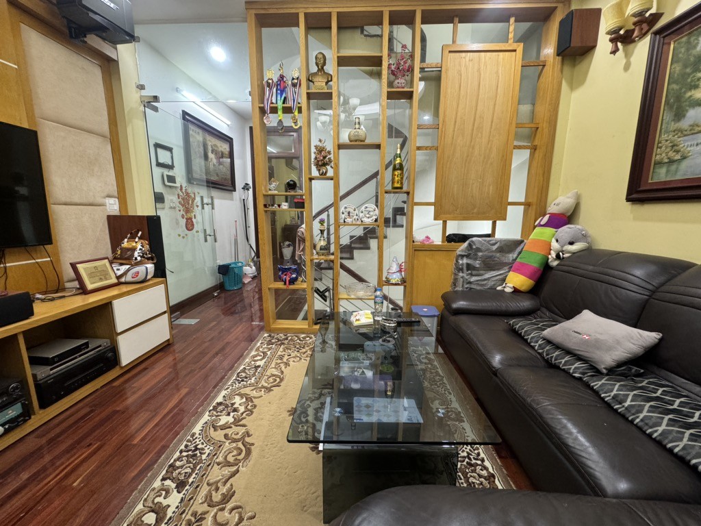 Bán nhà 5 tầng 52m2 quận Nam Từ Liêm chỉ 9.x tỷ, 30m ra oto, 50m ra phố, Thông số đẹp, Nhà đẹp 2