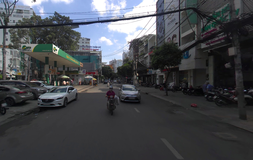 Cho thuê Nhà mặt tiền đường Lê Thị Riêng, Phường Bến Thành, Diện tích 108m², Giá 130 Triệu/tháng 2