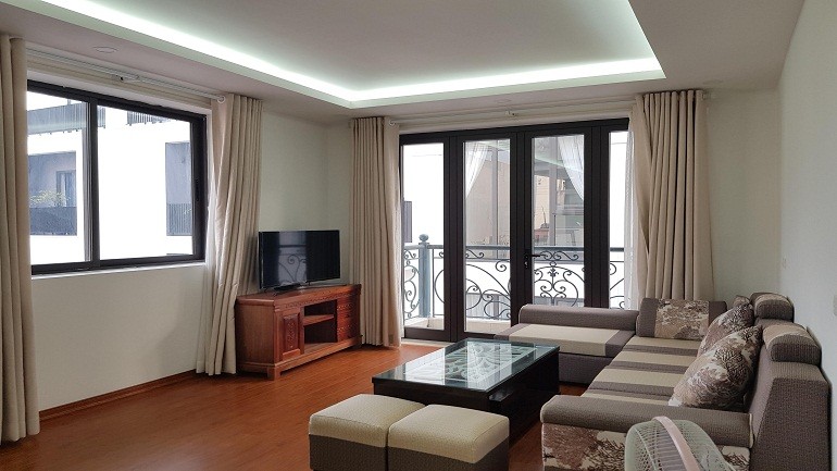 Cho thuê căn hộ dịch vụ tại Từ Hoa, Tây Hồ, 110m2, 2PN, đầy đủ nội thất 2