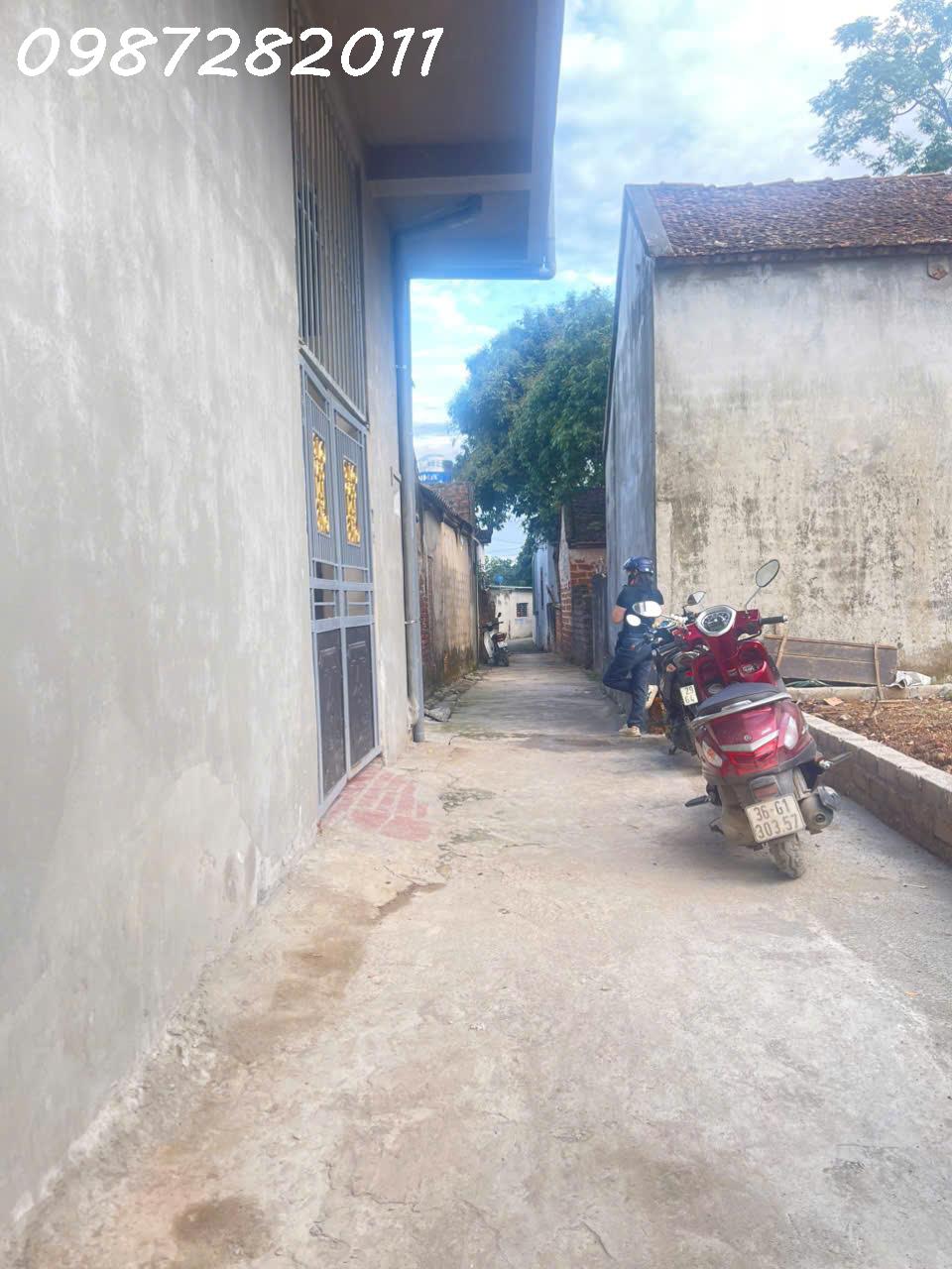 Hàng mới e chính chủ cần bán lô đất   Xã Tốt Động , chương mỹ 152m full thổliên hệ em : 2