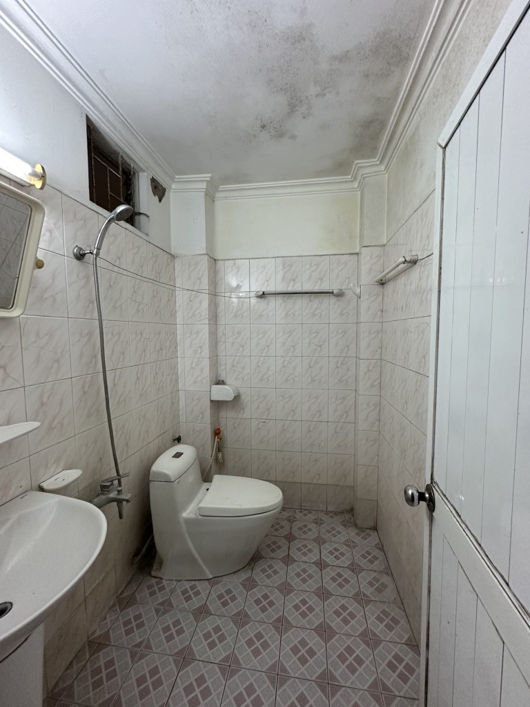 Cần bán Nhà mặt tiền đường Kim Ngưu, Phường Vĩnh Tuy, Diện tích 70m², Giá 31 Tỷ 3