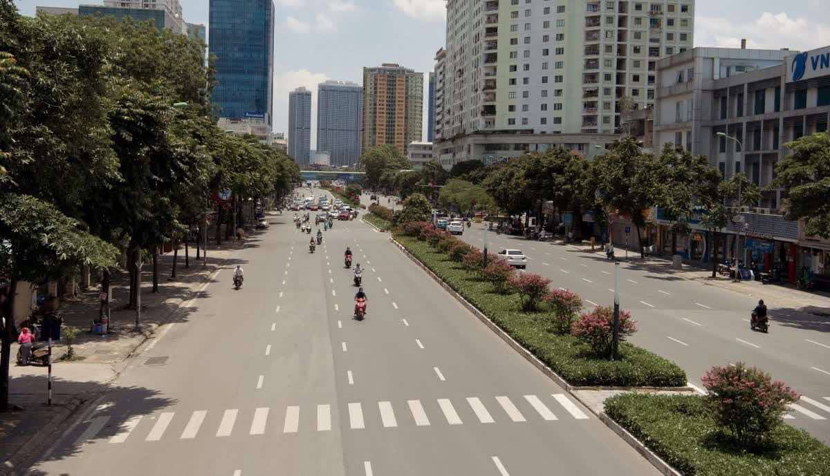 MẶT PHỐ MINH KHAI - 55m2 - VỈA HÈ ĐÁ BÓNG - $ HƠN 20 TỶ - KINH DOANH ĐỈNH 3