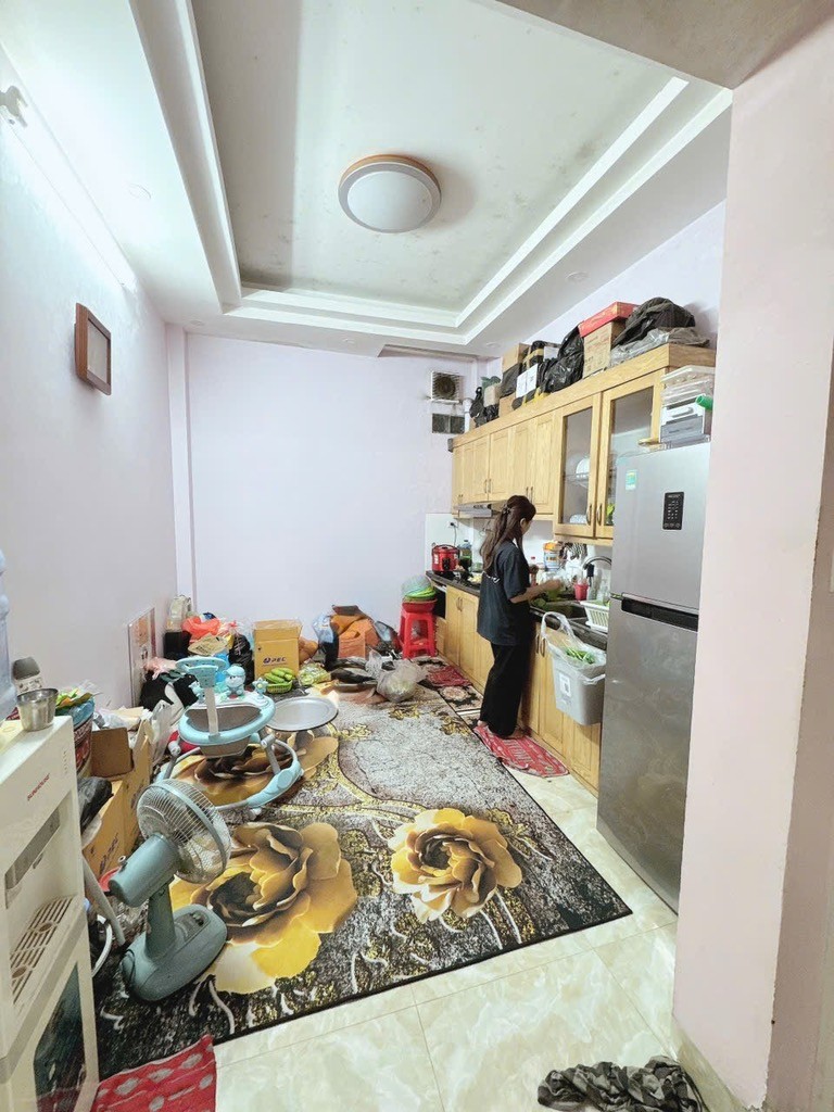 Bán nhà Hoàng Hoa Thám, Ba Đình, ba gác, 41m2, 4 tầng, chỉ 7.85 tỷ 2
