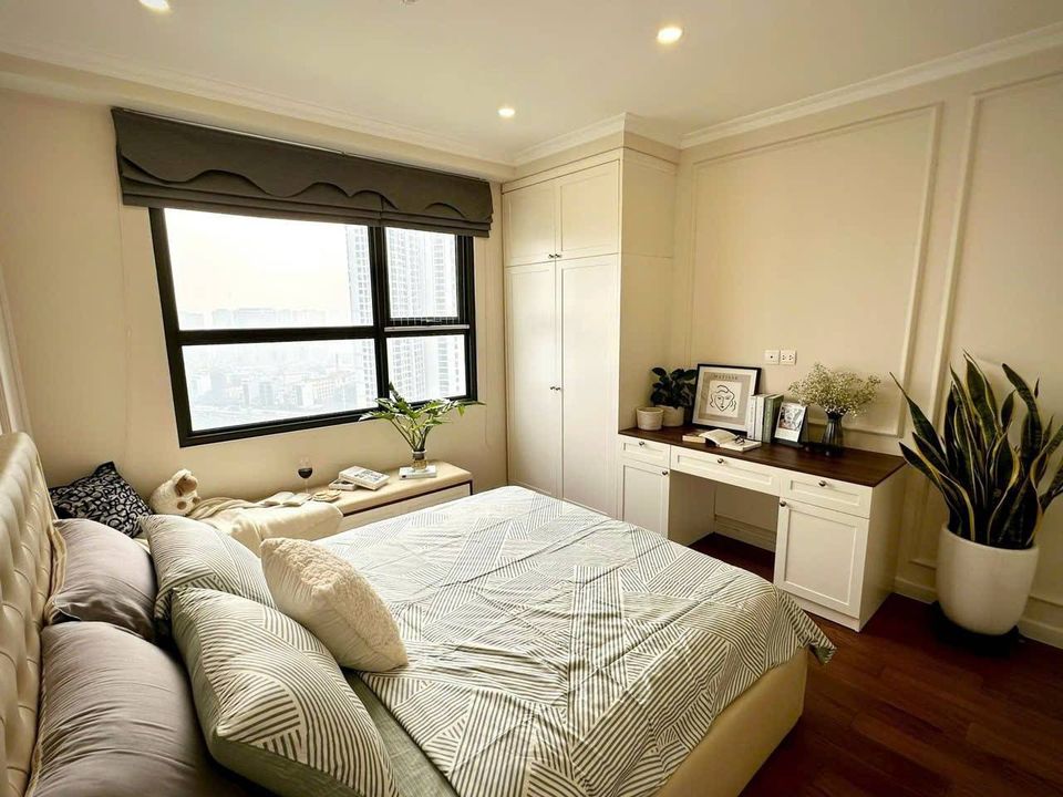 Cần bán căn hộ 2 ngủ tại VINHOMES D'CAPITALE giá chỉ 6.8 TỶ 4
