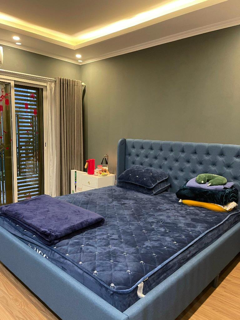 Bán nhà 54m2 phố Xuân Đỉnh chỉ nhỉnh 8 tỷ, Gần oto, Ngõ thông, Nhà xây chắc chắn, Ở ngay 4