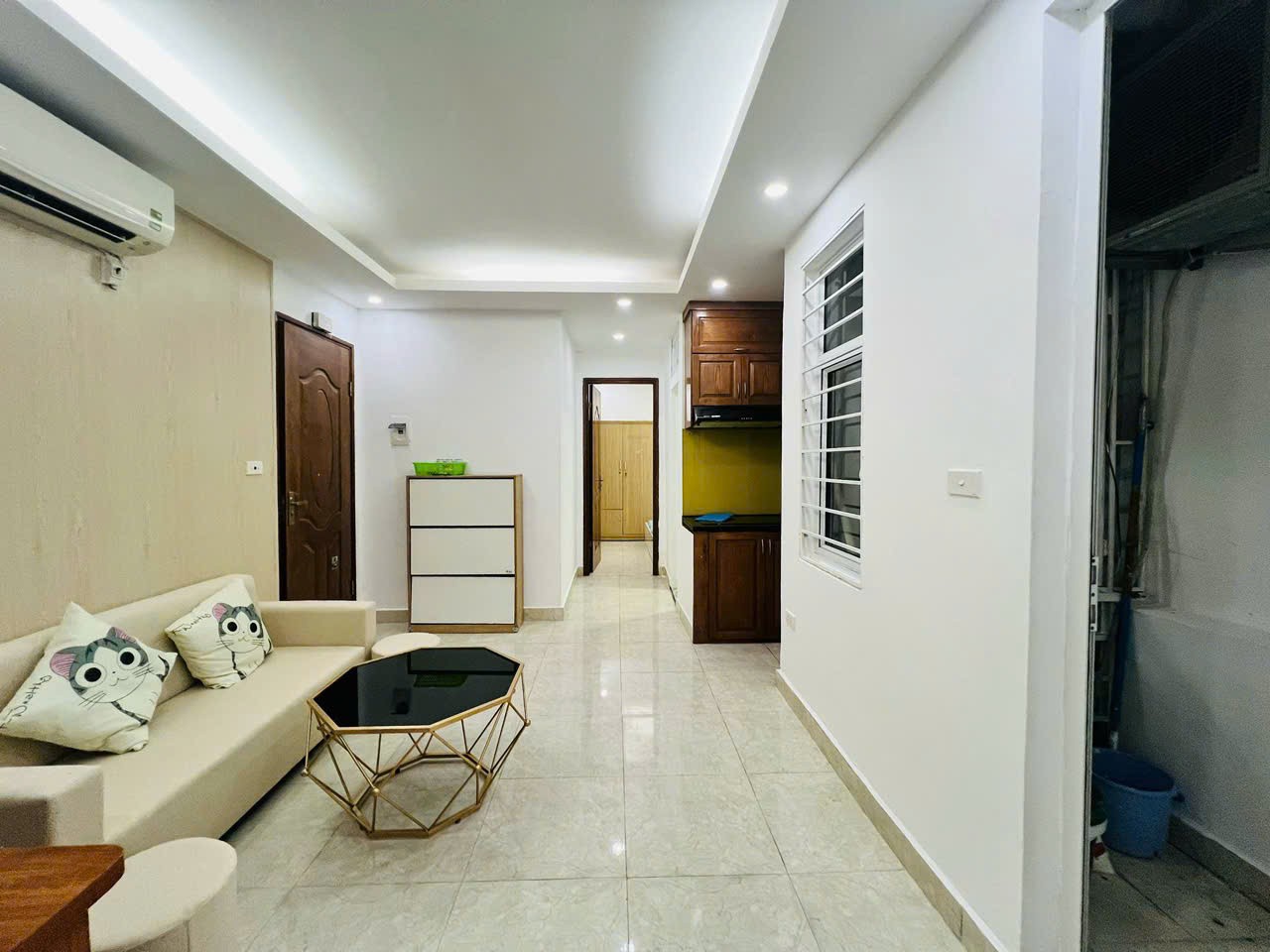 Bán căn hộ CC mini Thái Hà, Đống Đa, phôi sổ riêng, 50m ra phố giá 1.45 tỷ, full đồ 3