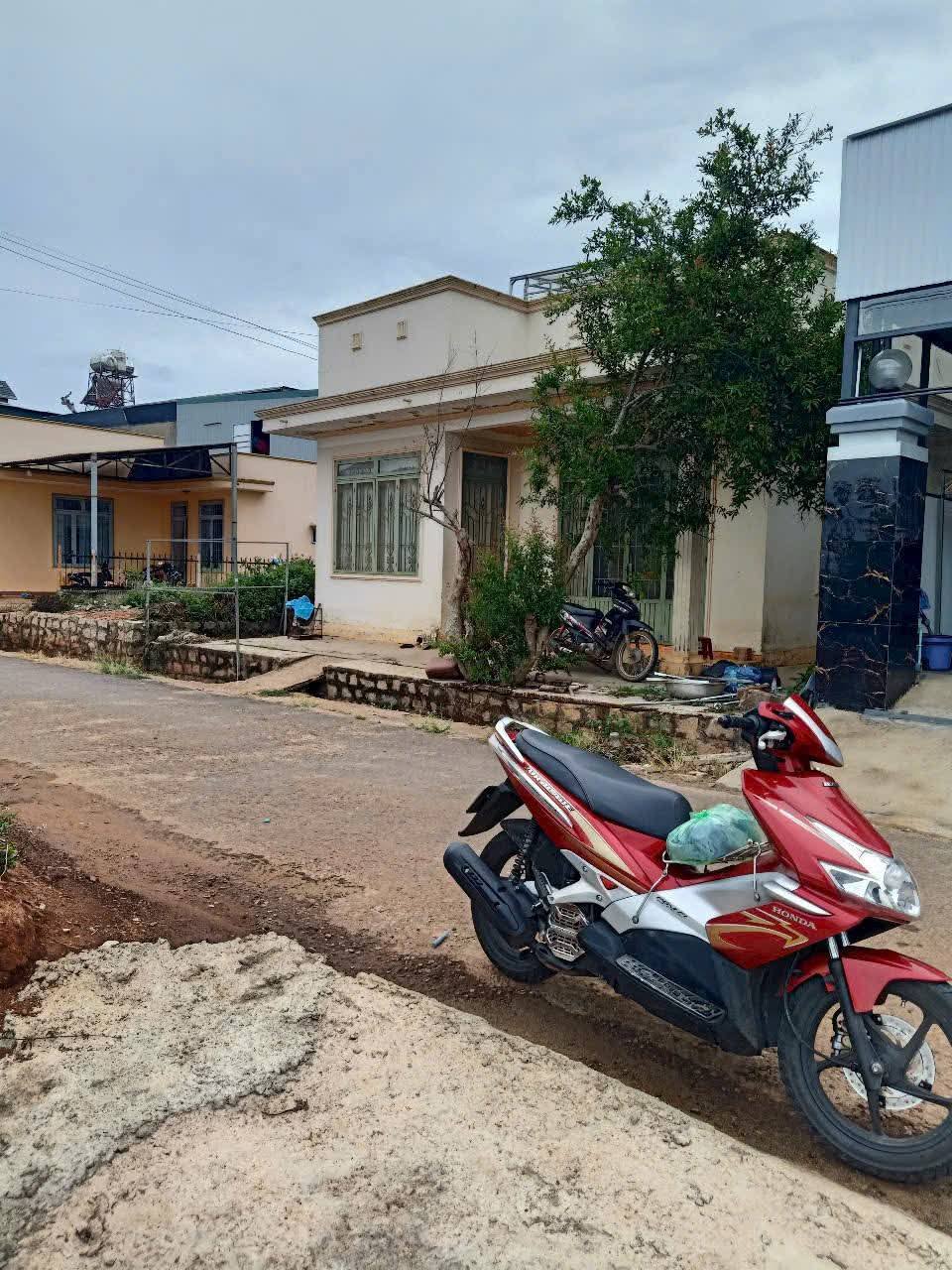 Cần bán gấp Nhà sổ riêng XD tại Xuân Thọ, Đà Lạt chỉ 4.4 tỷ 2