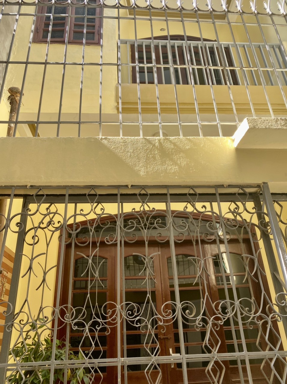 Cho thuê gấp lâu dài giá rẻ nguyên căn Giáp Nhị 52m, 5 tầng, mặt tiền 5.3m, 13.5 tr/th, Hoàng Mai.