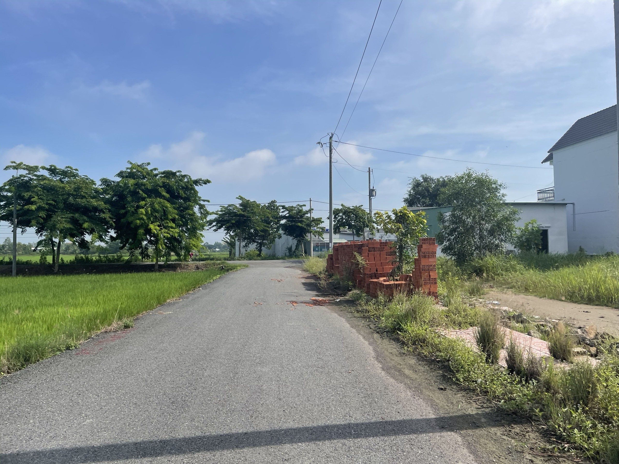 Đất nền đô thị 84m2 kdc 1B Chủ cần bán rẻ giá đầu tư 890tr