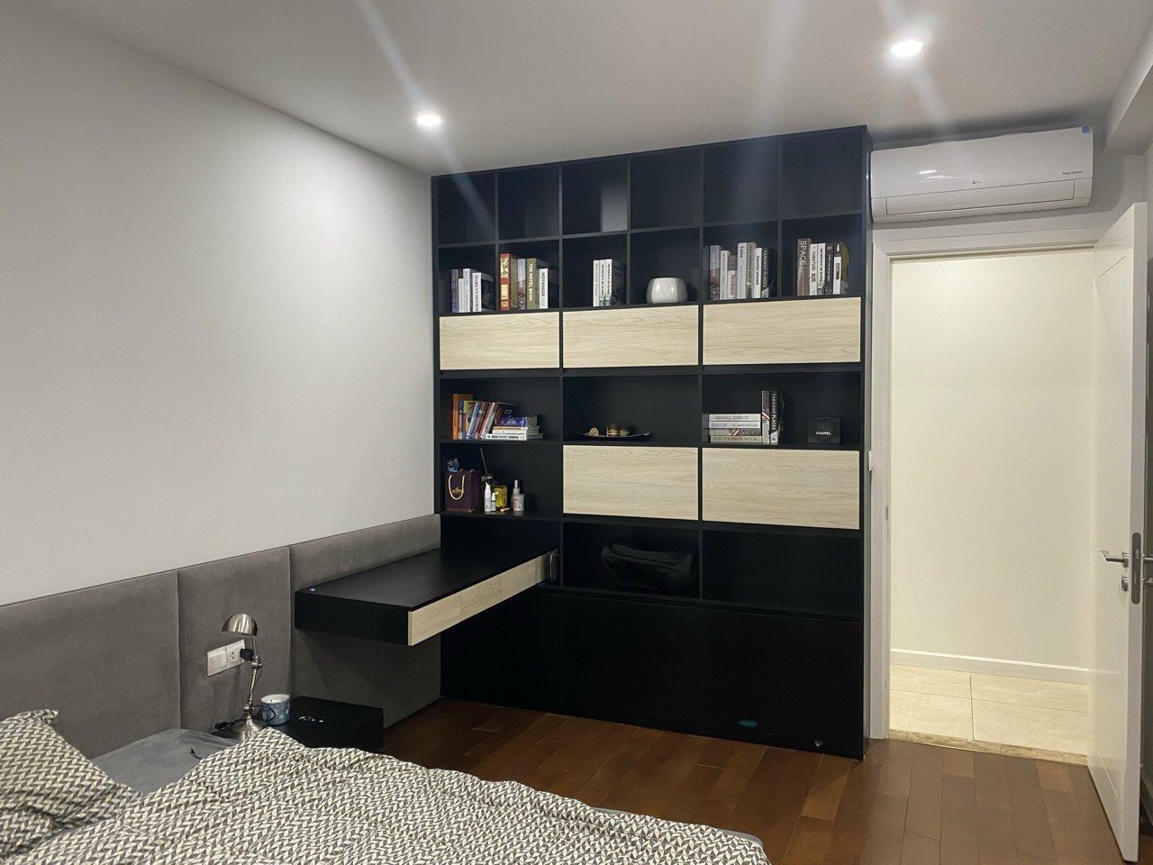 Bán căn hộ 2PN 88m2 chung cư Vinhomes D'Capitale - giá tốt 4