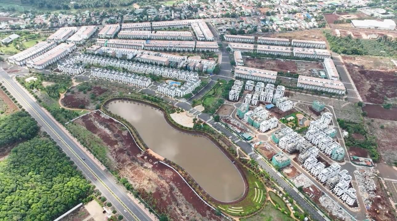 Biệt thự song lập view hồ sẵn sổ dự án Ecocity. Giá tốt nhất thị trường.