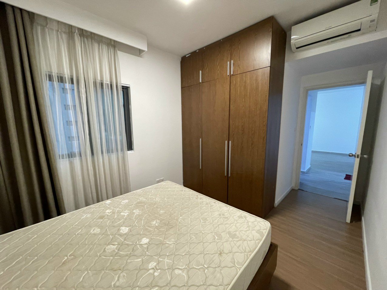 Bán căn hộ 2PN+1 siêu đẹp, tòa B Mulberry Lane, giá 6.5 tỷ 2