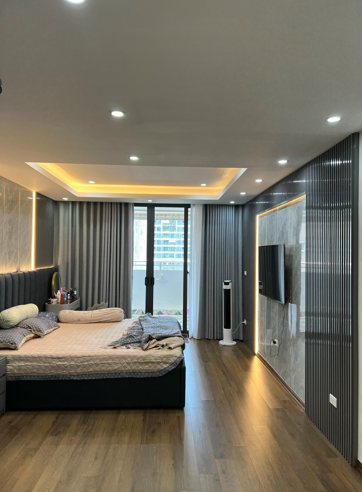 Bán gấp 17T HAPULICO COMPLEX căn 3PN, SHLD, full đồ đẹp, giá tốt 2