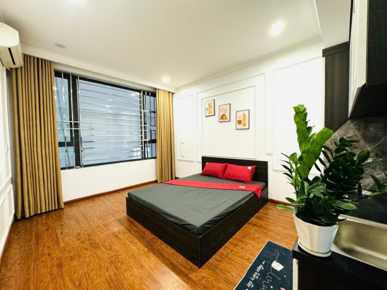 HIẾM HAI BÀ TRƯNG, NHÀ ĐẸP, DÂN XÂY, GARA, NGÕ THÔNG, KINH DOANH , SỔ HOA HẬU NHỈNH 9 TỶ 0965549363 3