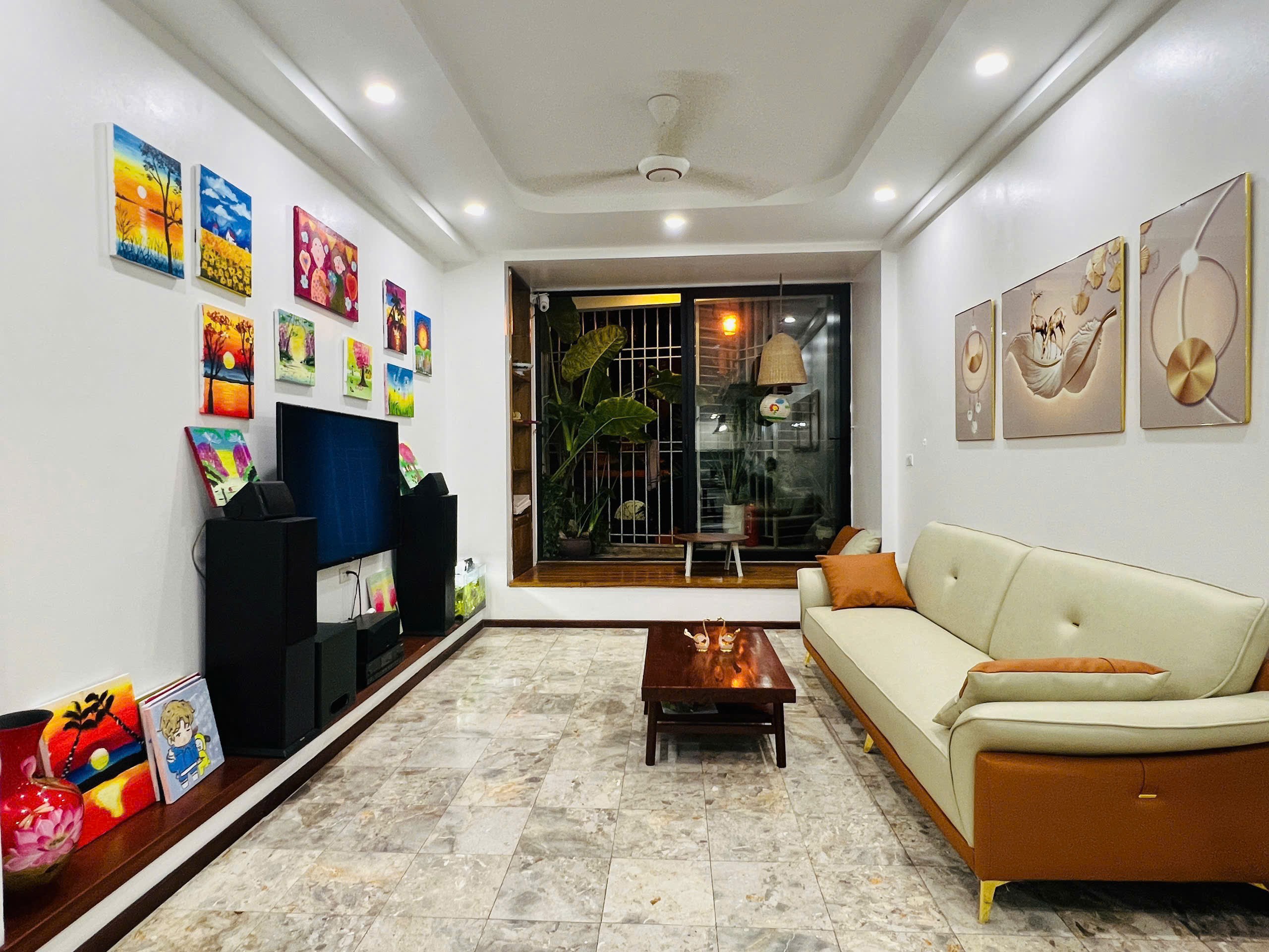 Bán 45,6m2 nhà 4 tầng nở hậu, gara ô tô, Khu 918 Phúc Đồng - An cư liền kề Sân Golf Long Biên 3