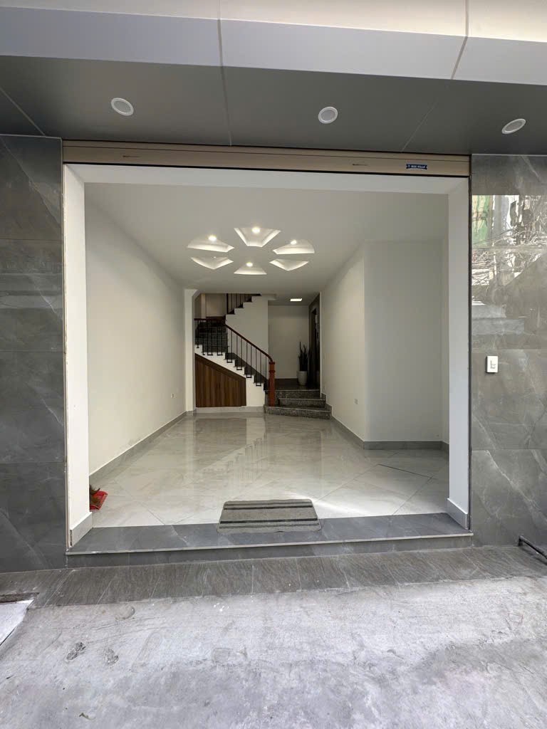 SIÊU HIẾM KIM NGƯU, HAI BÀ TRƯNG, Ô TÔ TRÁNH ĐỖ, KINH DOANH ĐỈNH, DÂN XÂY 70M x 5T NHỈNH 18 ĐỒNG