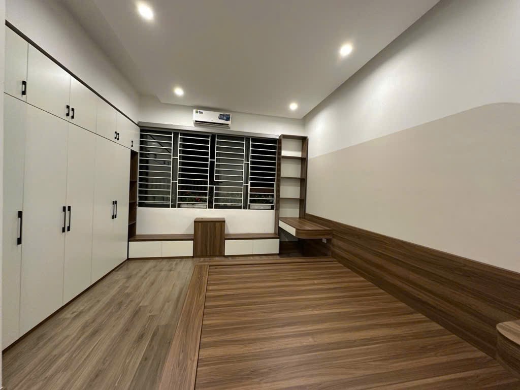 SIÊU HIẾM KIM NGƯU, HAI BÀ TRƯNG, Ô TÔ TRÁNH ĐỖ, KINH DOANH ĐỈNH, DÂN XÂY 70M x 5T NHỈNH 18 ĐỒNG 2