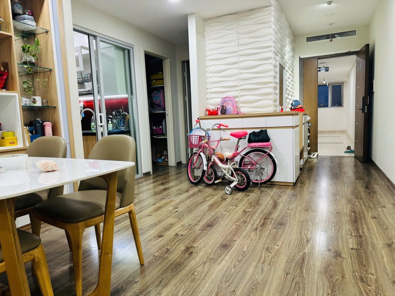 Gia đình cần bán căn hộ 3PN tại Ecolife Capitol, giá 7.3x tỷ, SHLD 2