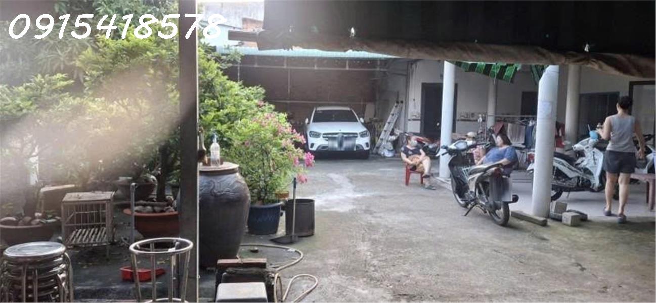 Bán nhà giá rẻ đất to ngay trung tâm Thủ Đức - Gần chợ Thủ Đức 1130m2