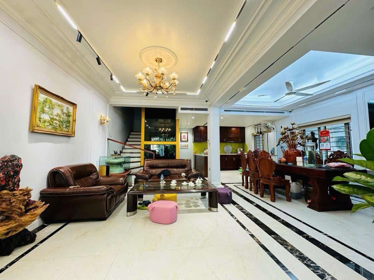 TRUNG TÂM QUẬN HAI BÀ TRƯNG - SÁT PHỐ - DÂN XÂY - DIỆN TÍCH RỘNG 58M x 5T, NHỈNH 9 TỶ 0965549363 2