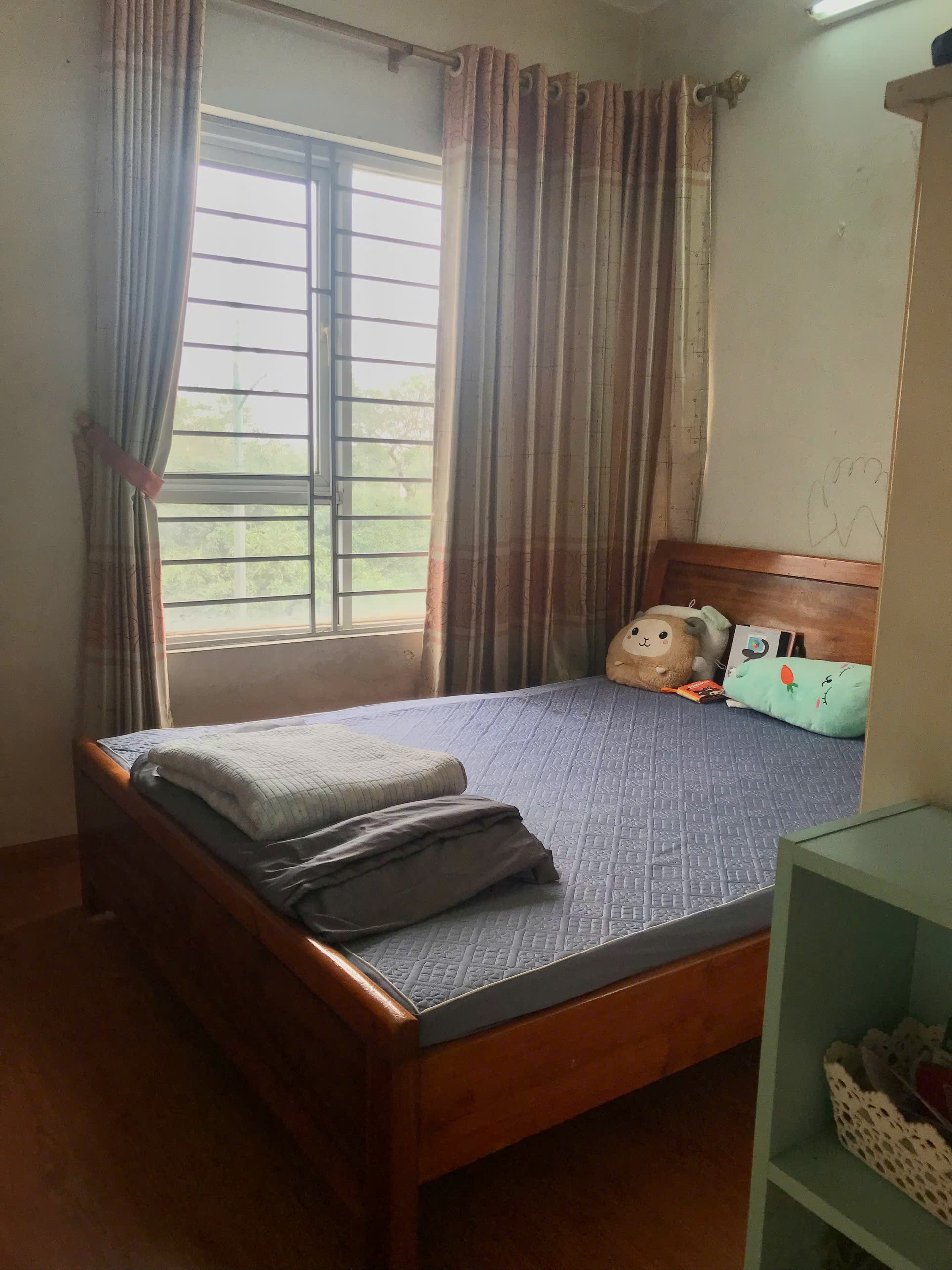 Hiếm, Hiện em còn căn CC Đặng Xá, Thiết kế 2 ngủ 1 VS, Chỉ 1.9 tỷ. LH: 0379483926 4