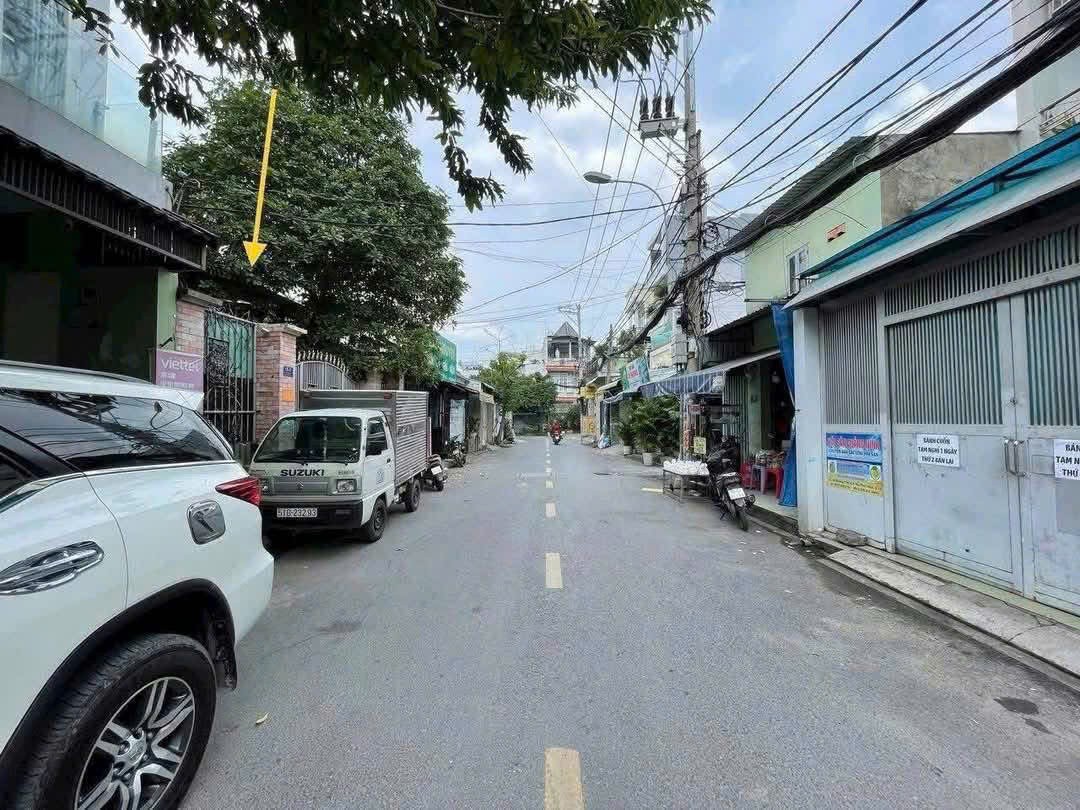 Bán nhà c4 ĐÚC (8mx25m) Mặt Tiền Tân Thới Hiệp 14, Quận 12 Giá Rẻ 2