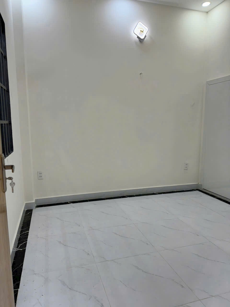 Nhà hẻm góc 2 mt hẻm Hương Lộ 3, Bình Hưng Hòa dt 66,8m2 1 lầu 2pn 2wc giá 6,3 tỷ 7