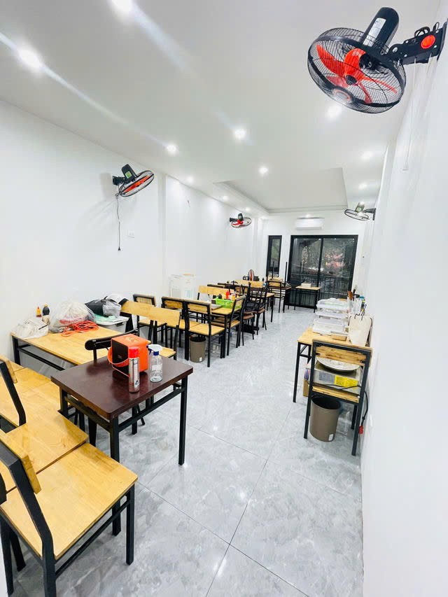 Ô TÔ ĐỖ CỬA- KINH DOANH - VỈA HÈ RỘNG Phố Khương Thượng 42m2,X 5 tầng,mặt tiền 3.5m, 15 tỷ Đống Đa. 3