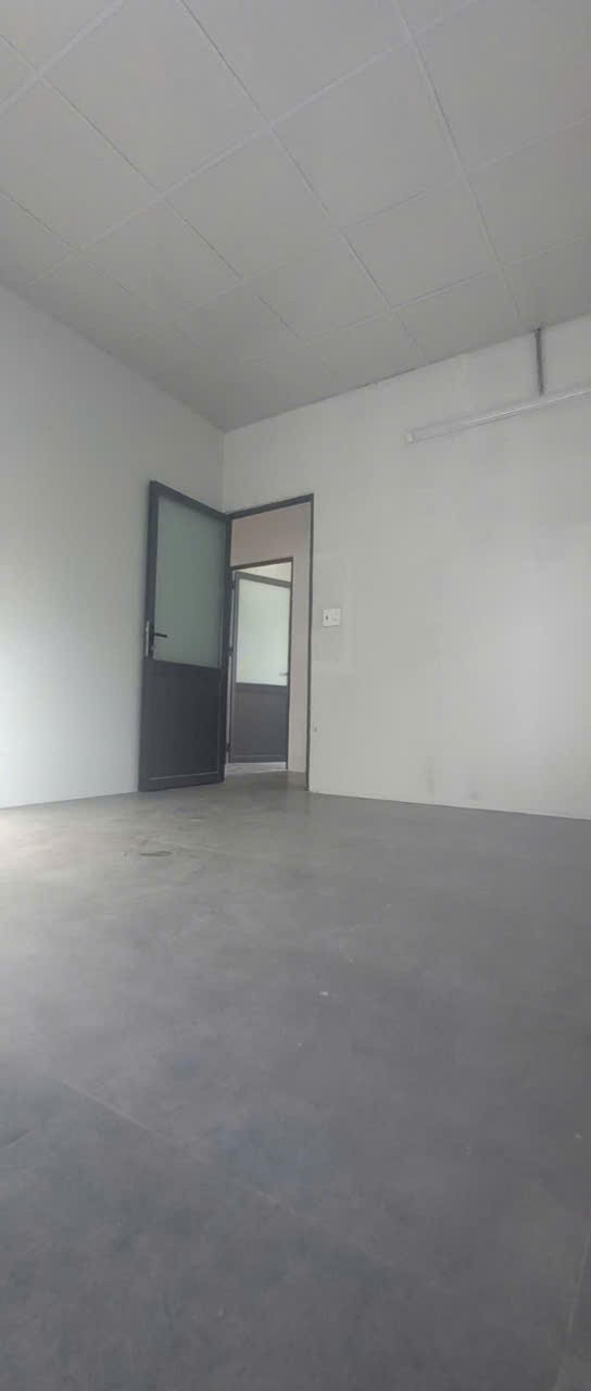 Cần bán Nhà mặt tiền Phường Phú Hữu, Quận 9, Diện tích 75m², Giá 6.9 Tỷ 6
