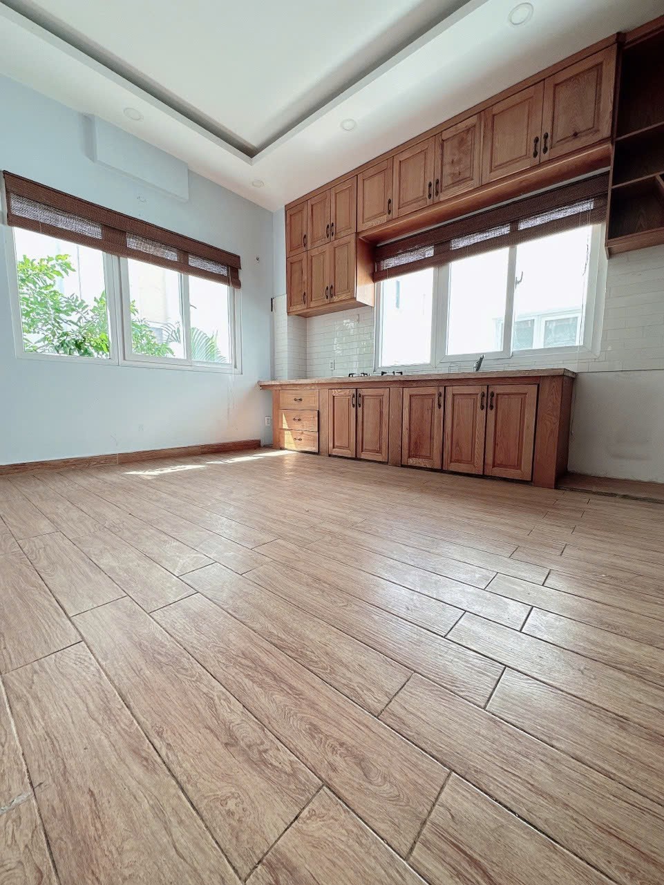 Cần bán Nhà mặt tiền Phường Phú Hữu, Quận 9, Diện tích 123m², Giá 013 Tỷ 3
