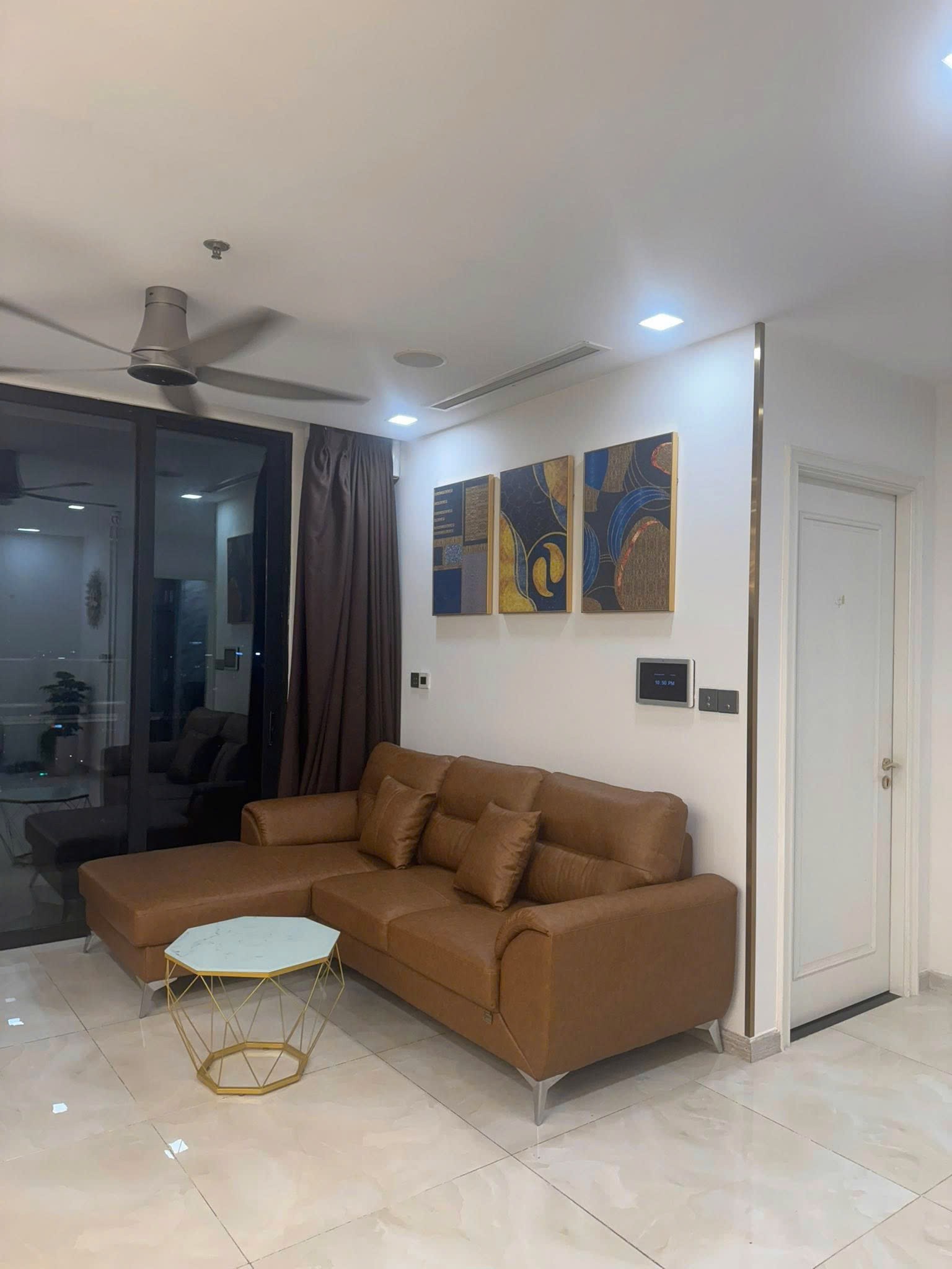 Cho thuê Căn hộ chung cư Phường Bến Nghé, Quận 1, Diện tích 110m², Giá 50 Triệu/tháng 2