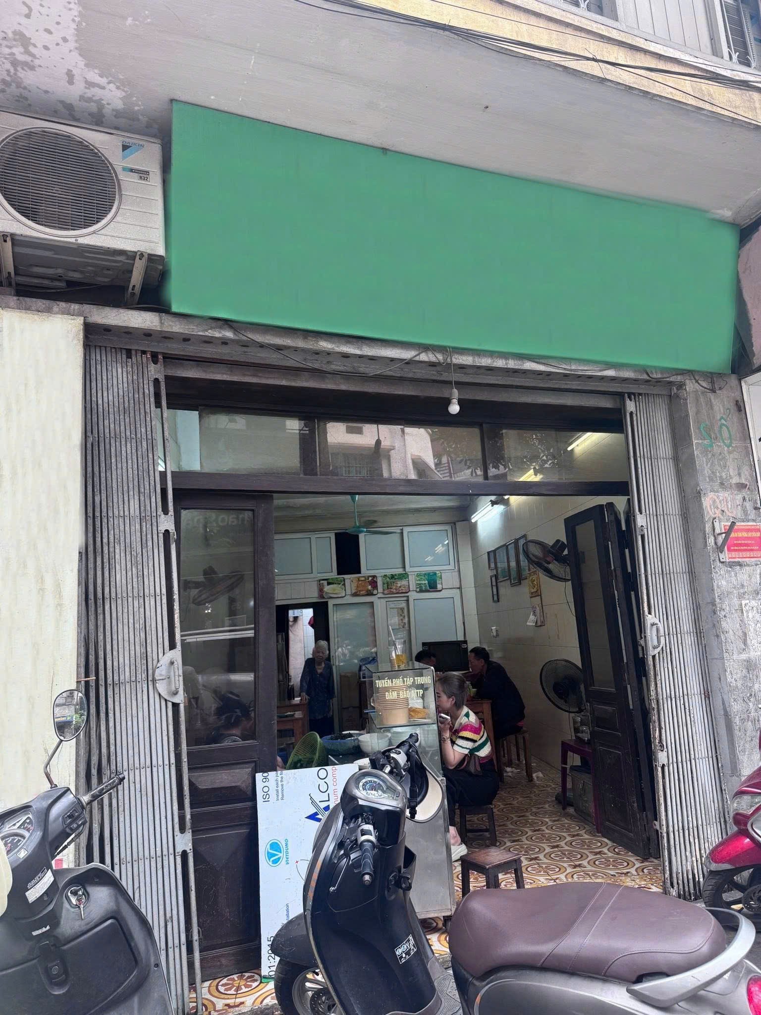 CẦN BÁN-NHÀ MẶT PHỐ NGỌC LÂM LONG BIÊN-85M 26xTỶ-VỈA HÈ RỘNG-KINH DOANH BẤT CHẤP