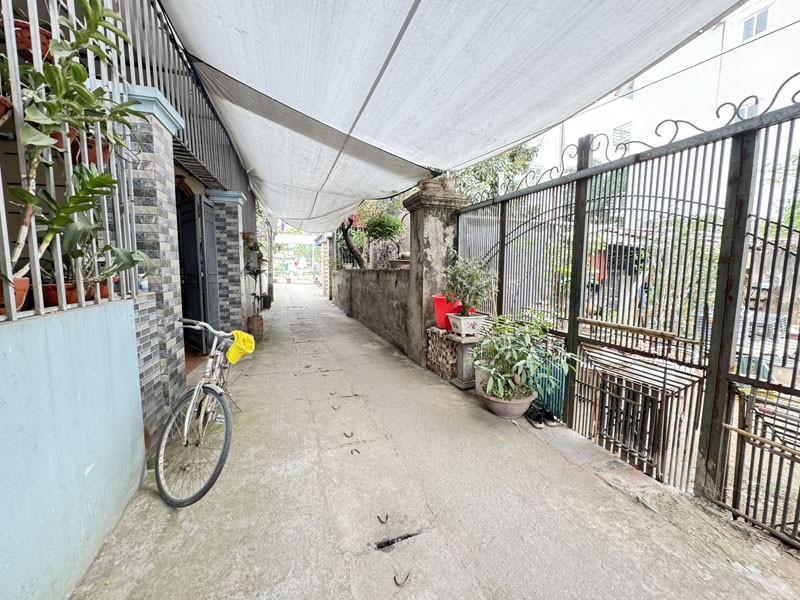 Cần tiền giá nào cũng bán 203m2 đất, khổ đẹp, không lỗi, ngay chợ và hồ Đổng Xuyên, Đặng Xá 3