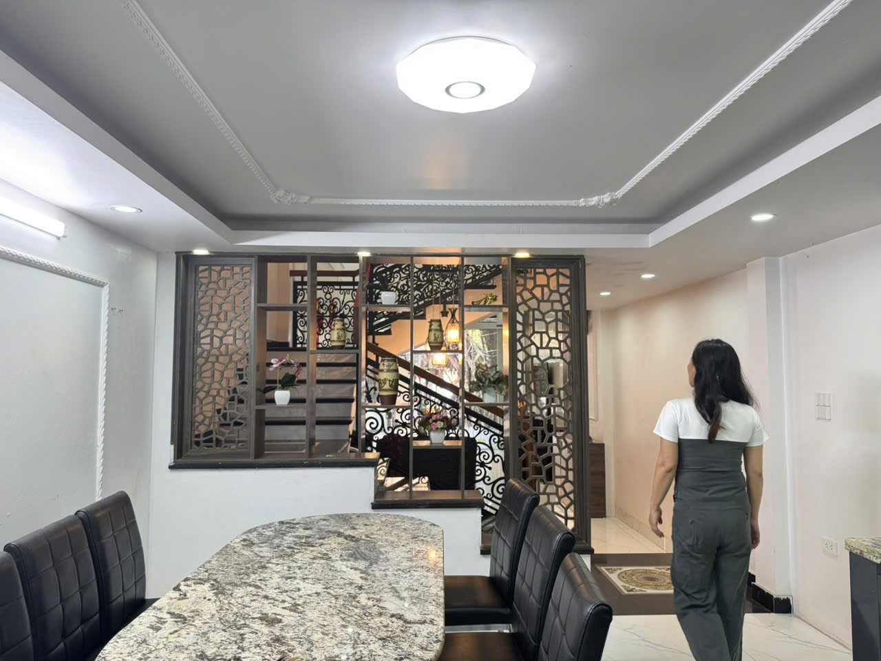 BÁN NHÀ 3 TẦNG MẶT PHỐ KINH DOANH, TRUNG TÂM PHÚC YÊN - VỊ TRÍ VÀNG! 2