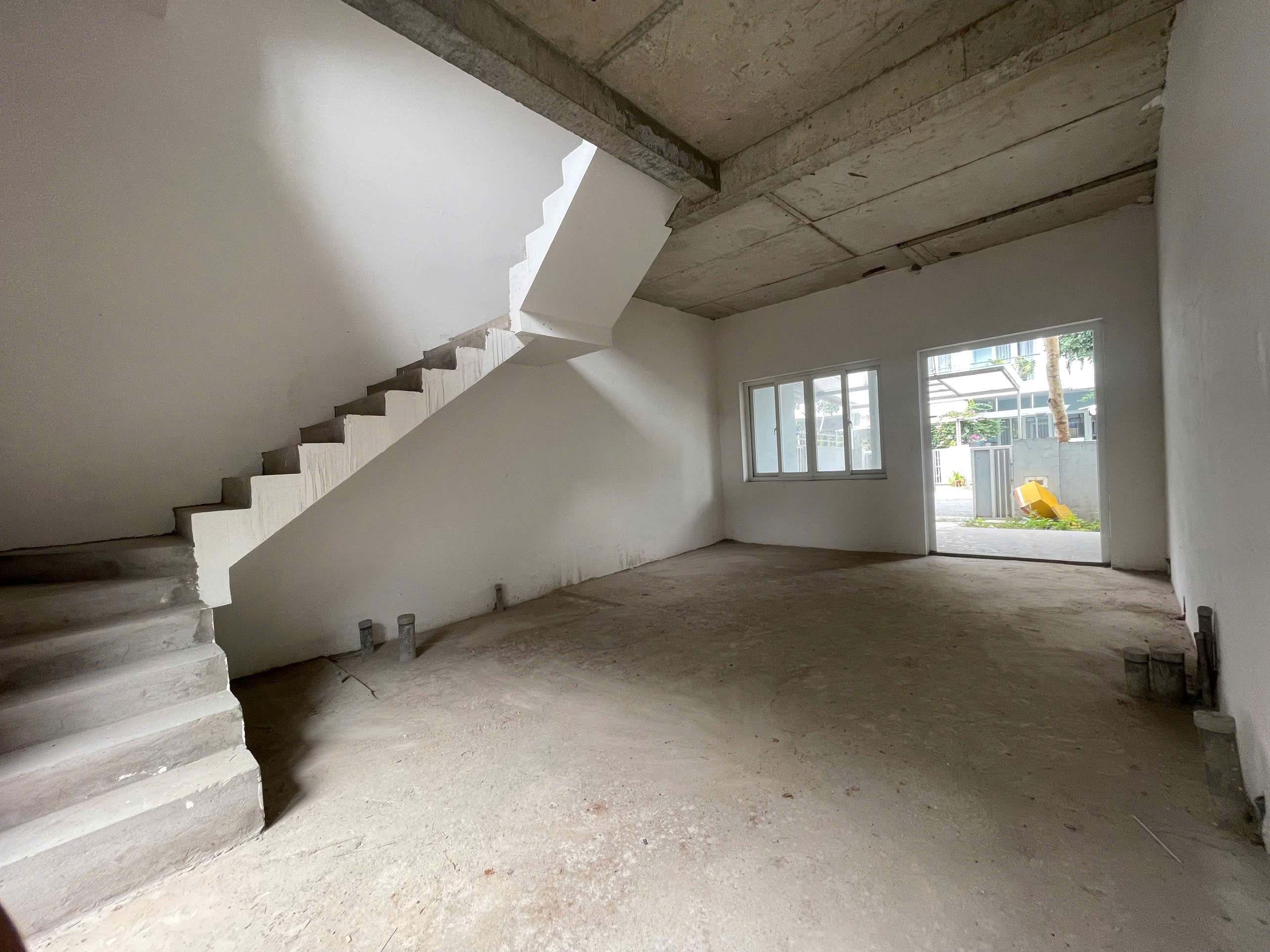 Cần bán Nhà mặt tiền Phường Phú Hữu, Quận 9, Diện tích 75m², Giá 7.1 Tỷ