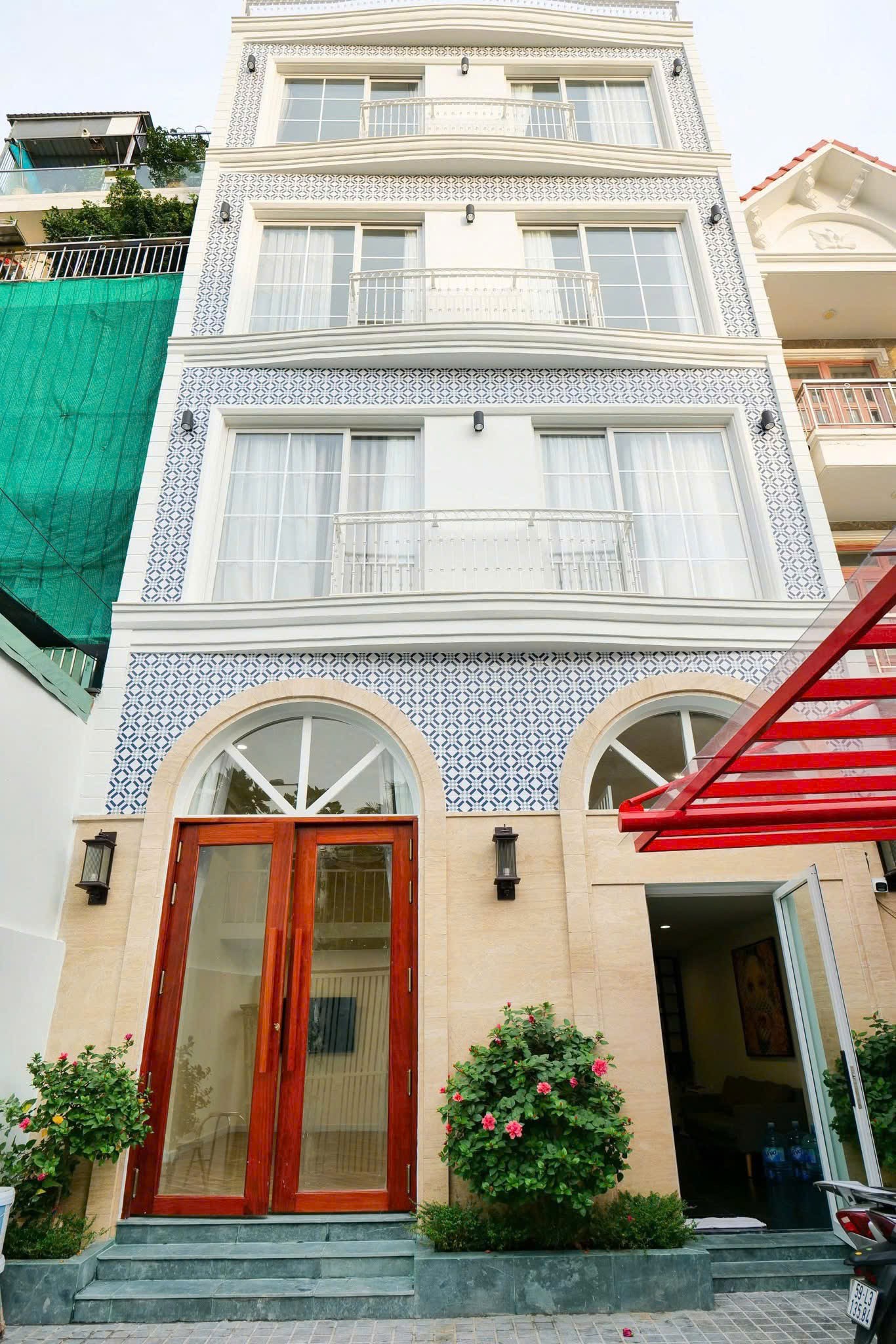 Cần bán Nhà mặt tiền Phường Thảo Điền, Quận 2, Diện tích 151m², Giá 43 Tỷ 9