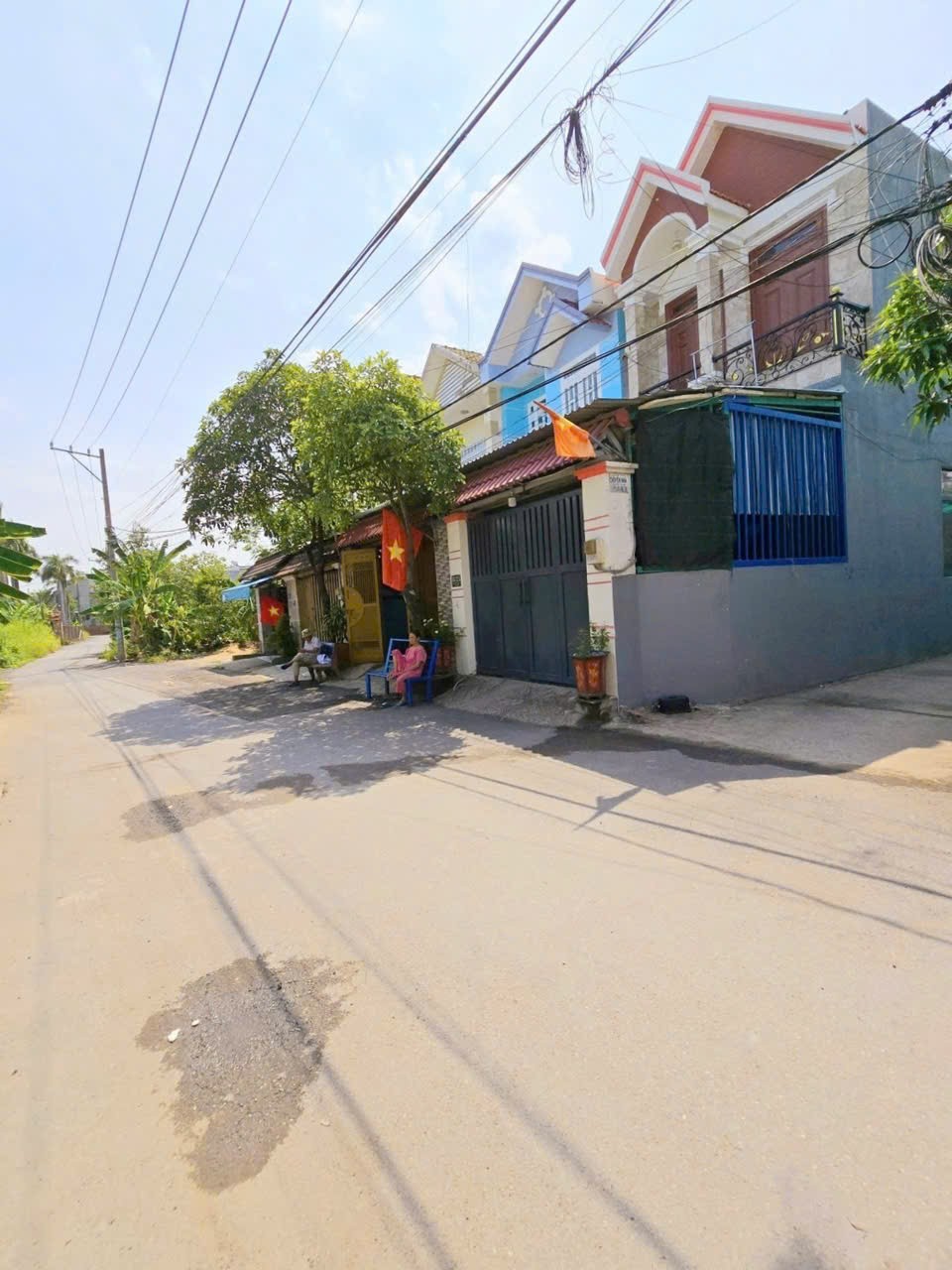 Cực Hót, , Đất nền Phân Lô, Dt 70m2, Gần chợ Long Trườn, THỦ Đức, Giá chỉ 3.1ty.