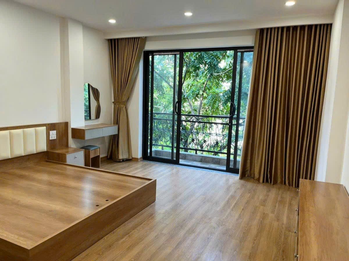 Bán nhà phân lô Nguyễn Ngọc Nại - Ô tô ra vào 45m giá 16 tỷ 4