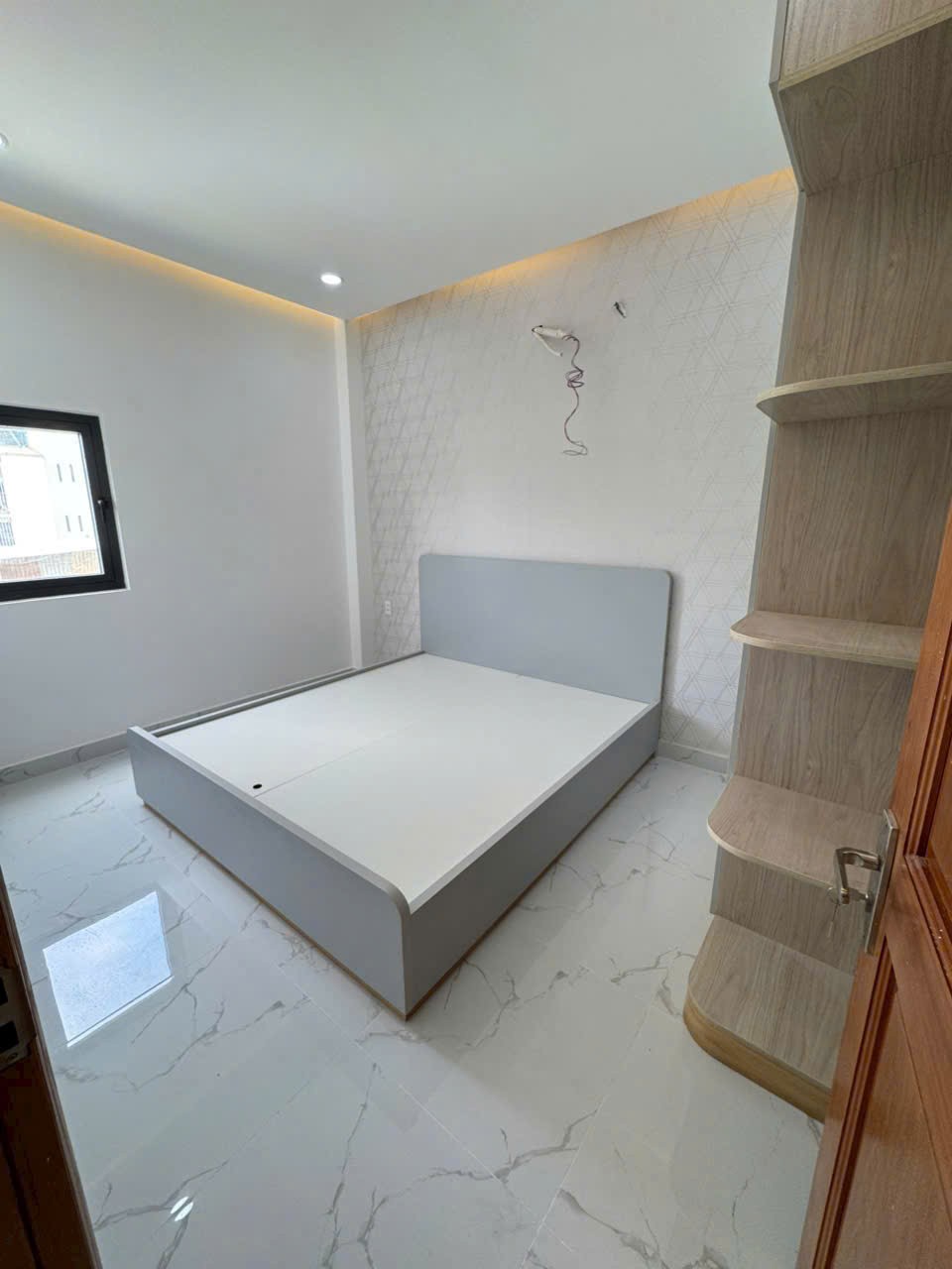 Nhà hẻm KDC Văn Gia, Bình Hưng Hòa B dt 50m2 3 lầu 4pn 5wc giá 5,55 tỷ 6