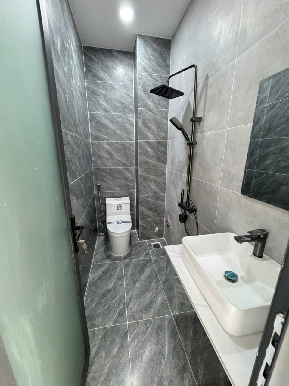 Nhà hẻm KDC Văn Gia, Bình Hưng Hòa B dt 50m2 3 lầu 4pn 5wc giá 5,55 tỷ 8
