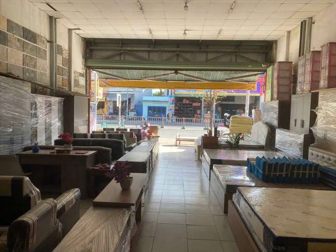 CẦN BÁN GẤP NHÀ MẶT TIỀN TÔ KÝ – HÓC MÔN  NGANG KHỦNG 8M, DÀI 50M 2