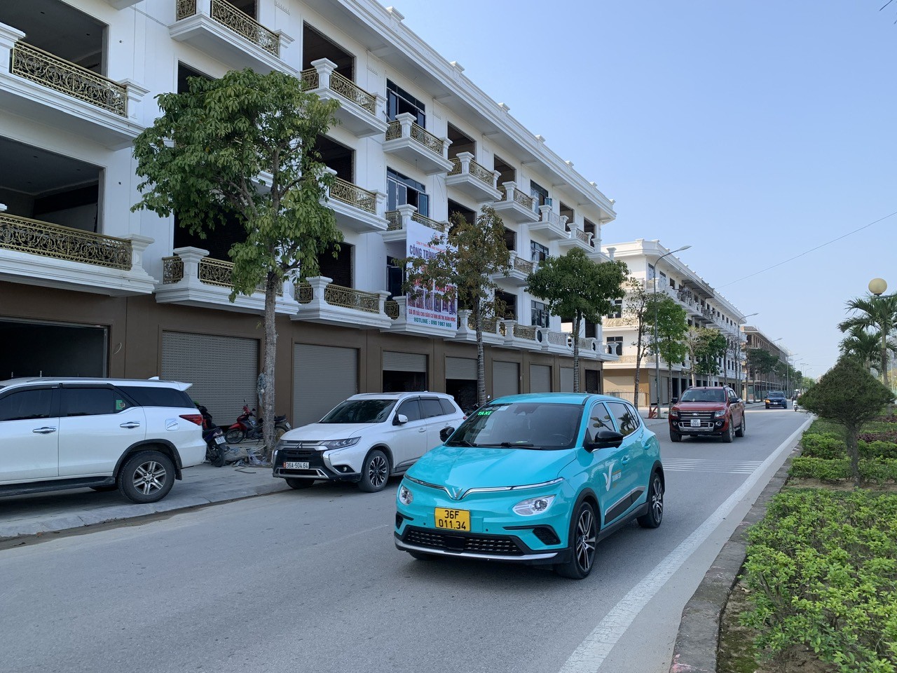 BÁN CĂN SHOPHOUSE MẶT ĐẠI LỘ TRỊNH KIỂM KHU ĐÔ THỊ XUÂN HƯNG 5