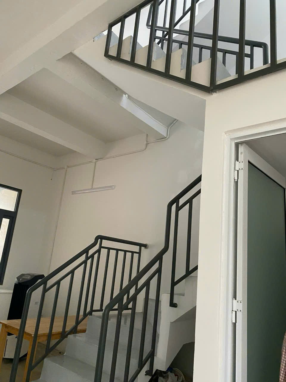 Cần bán Nhà mặt tiền Phường Phú Hữu, Quận 9, Diện tích 90m², Giá 13 Triệu/tháng 2