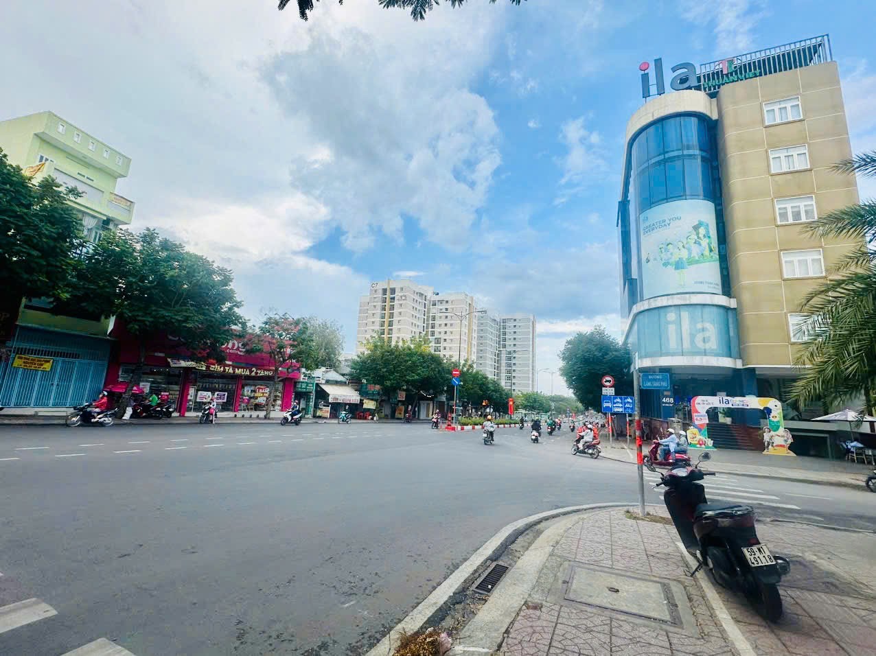 Cần bán Nhà mặt tiền Phường Tăng Nhơn Phú A, Quận 9, Diện tích 247m², Giá 58 Tỷ