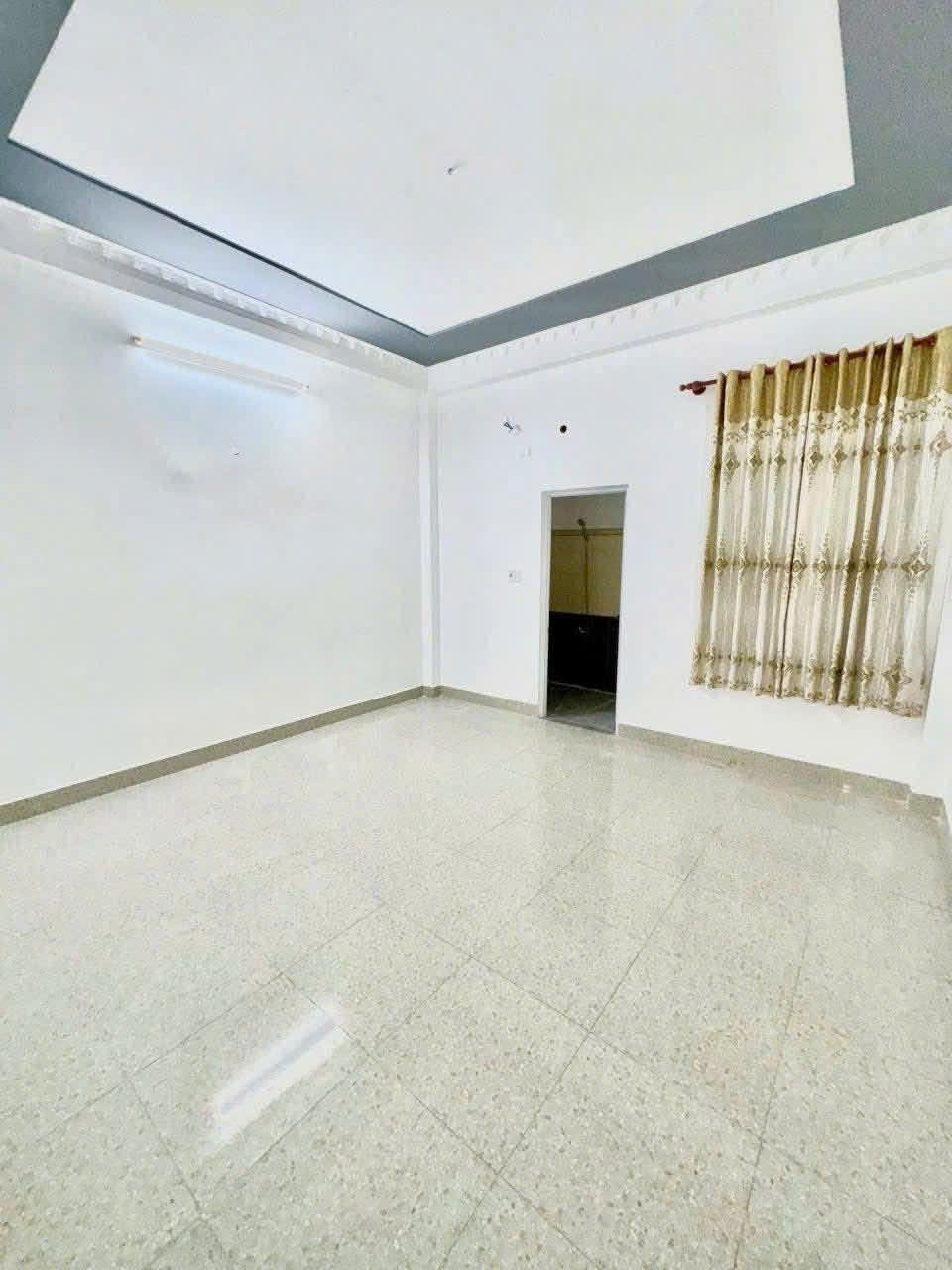 NHÀ 4 TẦNG MẶT TIỀN HIỆP THÀNH 07, Q12 NGAY LÊ VĂN KHƯƠNG CHỈ 7,5 TỶ! 3