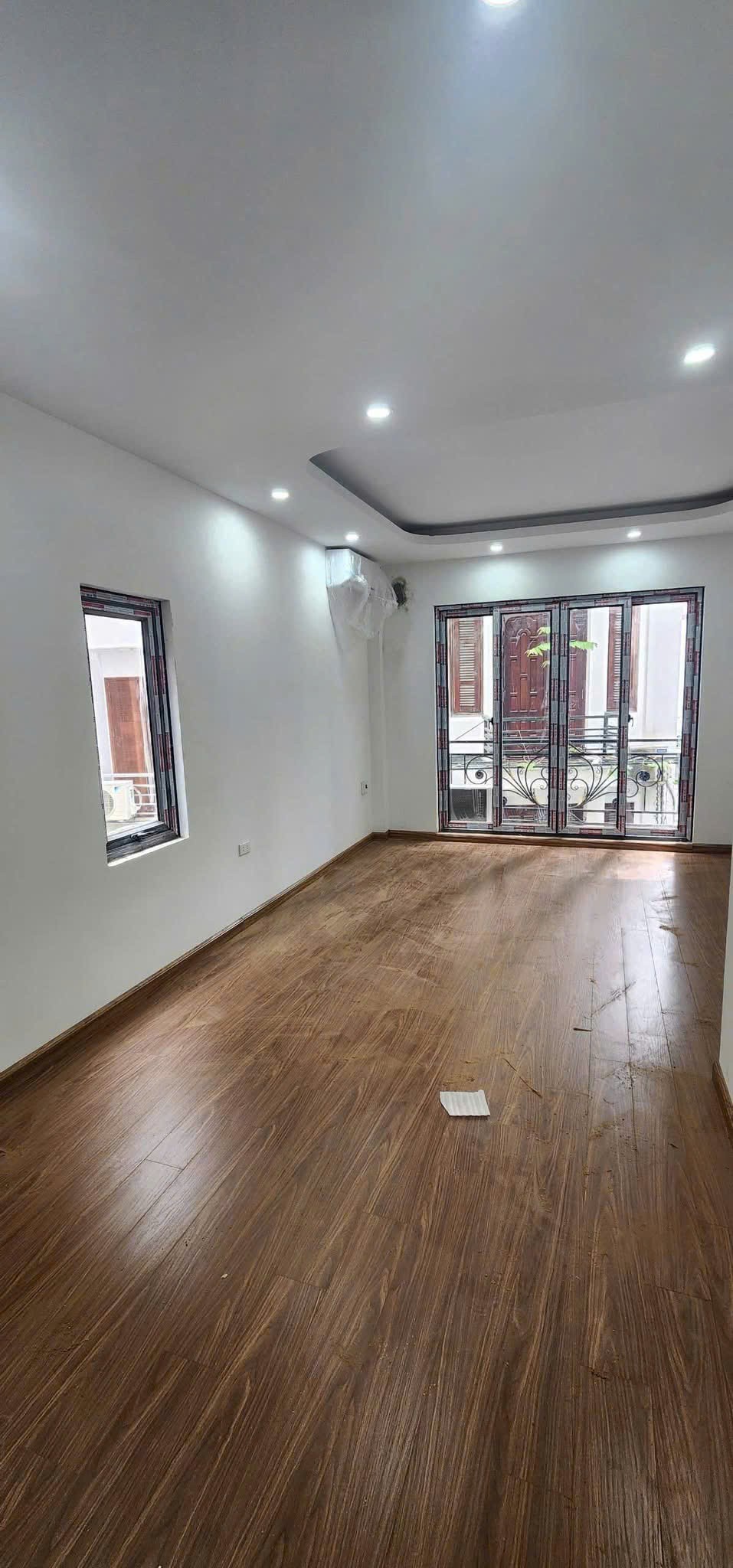 Nhà riêng Lê Trọng Tấn 40m 6 tầng tháng máy ô tô vào nhà giá 14 tỷ 2