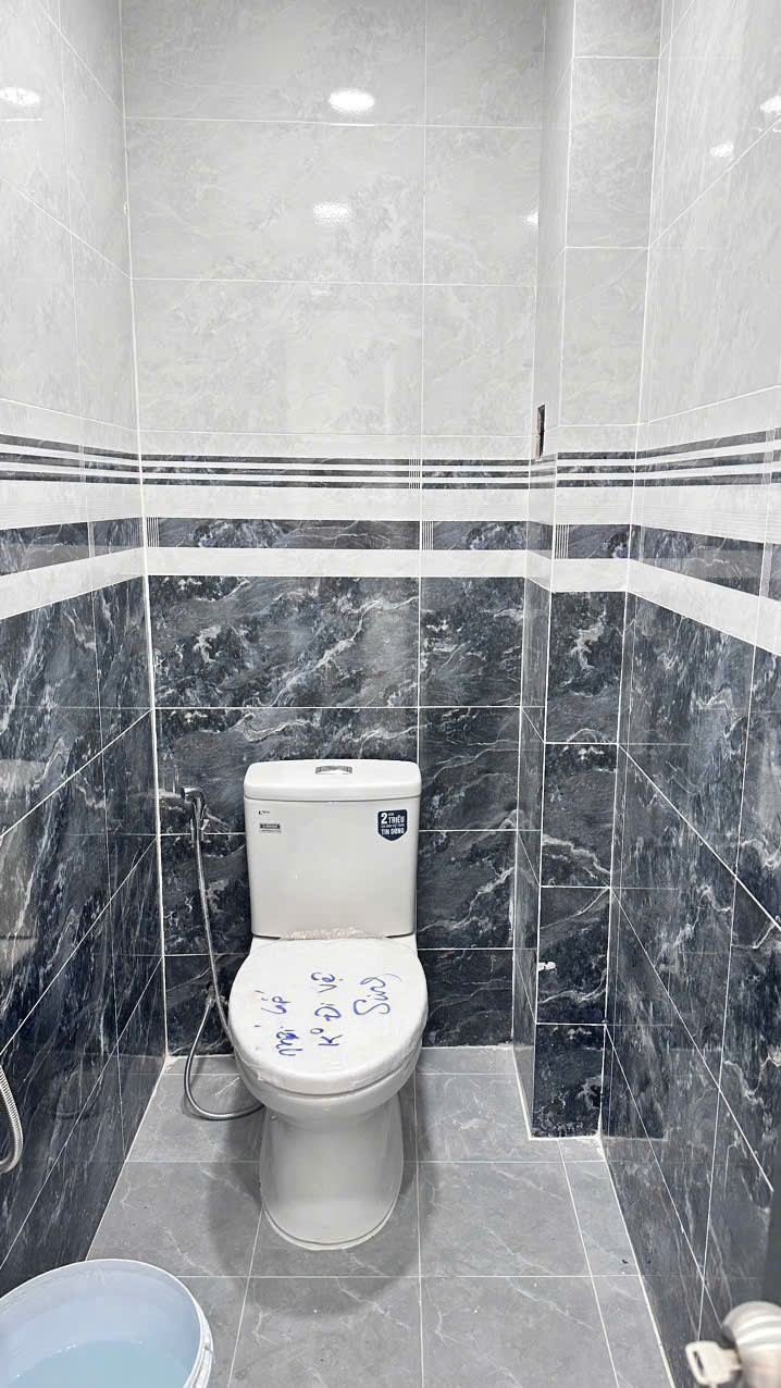 Nhà 224// đường số 8, Bình Hưng Hòa dt 40m2 1 lửng 2pn 2wc giá 3,6 tỷ 3